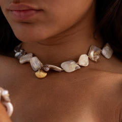 Holiday beach trend irregular shape pearl stainless steel shell pendant choker necklace