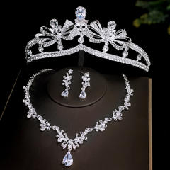 Delicate silver color diamond wedding crown necklace set