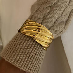 18KG wave pattern stainless steel cuff bangle chunky bangle wide bangle