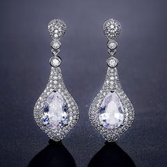 Elegant Light Luxury Heavy Industry Full Set Zircon Earrings Women's Fashion All-match Bridal Wedding Dress Earrings