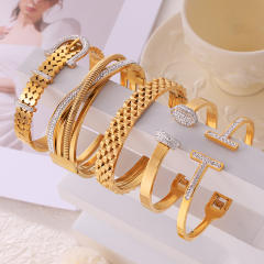 Light Luxury Style Watch Strap Pattern Titanium Steel Gold Plated Creative bangle diamond bangle collection