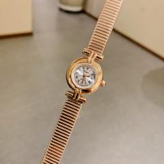New small gold watch light luxury retro small dial women's watch steel band watch