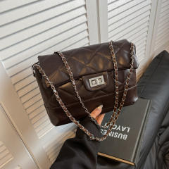 Women's 2025 New Stylish tote Bag Fashionable Embroidery Crossbody Bag quilted bag