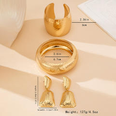 Geometric Hammer Pattern cuff bangle suit Exaggerated Luxury alloy Jewelry suit
