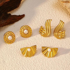 Vintage elegant pearl fan shape round shape stainless steel earrings