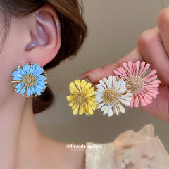 Silver needle raffia daisy flower earrings seaside holiday earrings