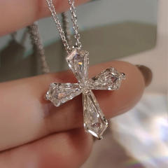 Luxury cubic zircon Cross Necklace Women's New Cyber Celebrity Star Pendant Necklace