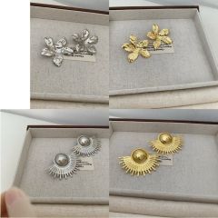Hammering pattern five petal flower fan shape earrings electroplated 18K gold earrings