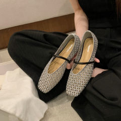 2025 Summer New French Square Head Hollow Woven One-character Belt sandals