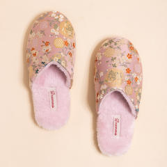 New Chinese Style Elegant Embroidered Slippers Couple Non-Slip Household Indoor Home Slippers