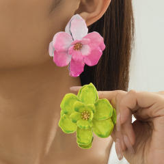 Elegant gradient pink green flower three-dimensional petal earrings