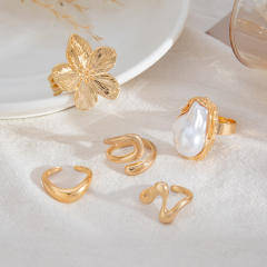 INS style pearl hollow irregular ring retro diamond alloy flower joint ring