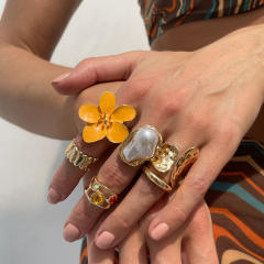 INS style pearl hollow irregular ring retro diamond alloy flower joint ring