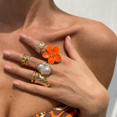 INS style pearl hollow irregular ring retro diamond alloy flower joint ring