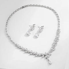 Luxury Sense Zircon Necklace Earrings Two-piece Bride Wedding Set
