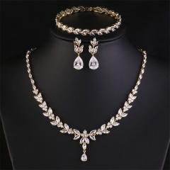 Luxury Sense Zircon Necklace Earrings Two-piece Bride Wedding Set