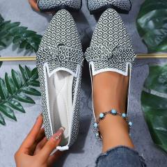 Plus size light pointed beanie women's shoes comfortable non-slip women's shoes