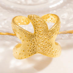 Irregular lines hollow-out exaggerated textured starfish ring stainless steel rings