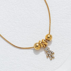 Light Luxury Fashion Inlaid Zircon boy girl charm Plated 18K Gold Stainless Steel necklace