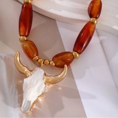 Winter Simple Bull Head Pendant Resin stainless Steel Beaded Necklace