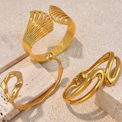 Stainless Steel Bracelet Fashion Versatile Open bangle for Women Non-Fading Jewelry