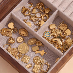 Hot-Selling Baroque Style Heart Pendant Zircon Inlaid Stainless Steel DIY Jewelry Accessories Wholesale