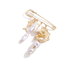 Exaggerated Colorful Conch Shell Tropical Fish Brooch with Ocean Elements Waist-Tightening Pin Waist-Cinching Accessory