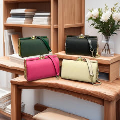 Light Luxury Women's Bag Evening Bag Handbag Simple and Stylish Rhombus Pattern Small Square Bag