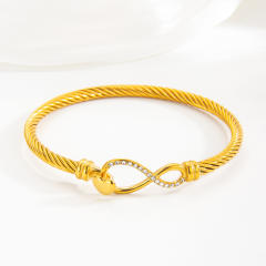 Heart-Shaped Bracelet Simple 18K Diamond-Encrusted infinity stainless steel bangle