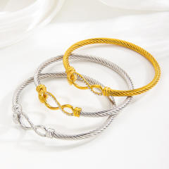 Heart-Shaped Bracelet Simple 18K Diamond-Encrusted infinity stainless steel bangle