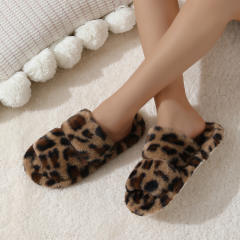New Leopard Print Slippers Women's Flat Bottom Comfortable Plush Cotton Slippers for Home