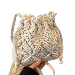 Straw Bag Women's Summer All-match Fashion Crossbody Bucket Bag Seaside Beach Bag