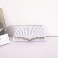 Banquet Bag Solid Color Alloy Diamond Satin Pleated Wedding Party Large Capacity Clutch Evening Bag