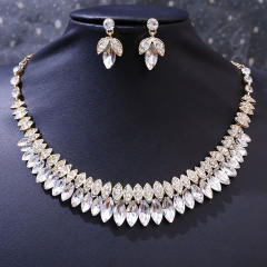New Bridal Wedding Headwear Elegant Rhinestone Crown Necklace Earrings Three-Piece Set