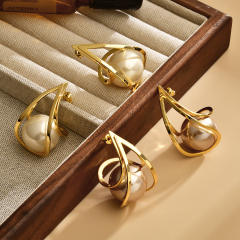 French trend gold color line wave pearl 18K plated copper earrings