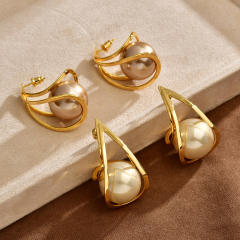 French trend gold color line wave pearl 18K plated copper earrings