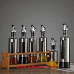 glass oil & vinegar bottles