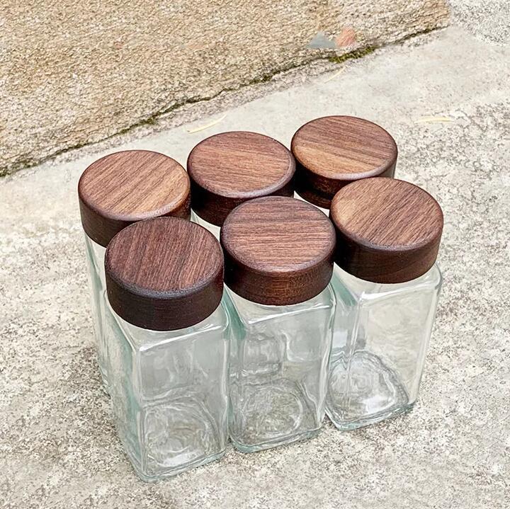 glass spice bottles