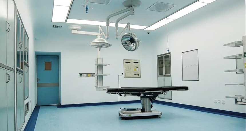 What should you pay attention to when setting up an operating room?