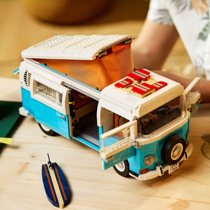 Customized 22666 / T2111 T2 VW "Camper" Van 2207pcs Building Block Brick Toys  from China 10279