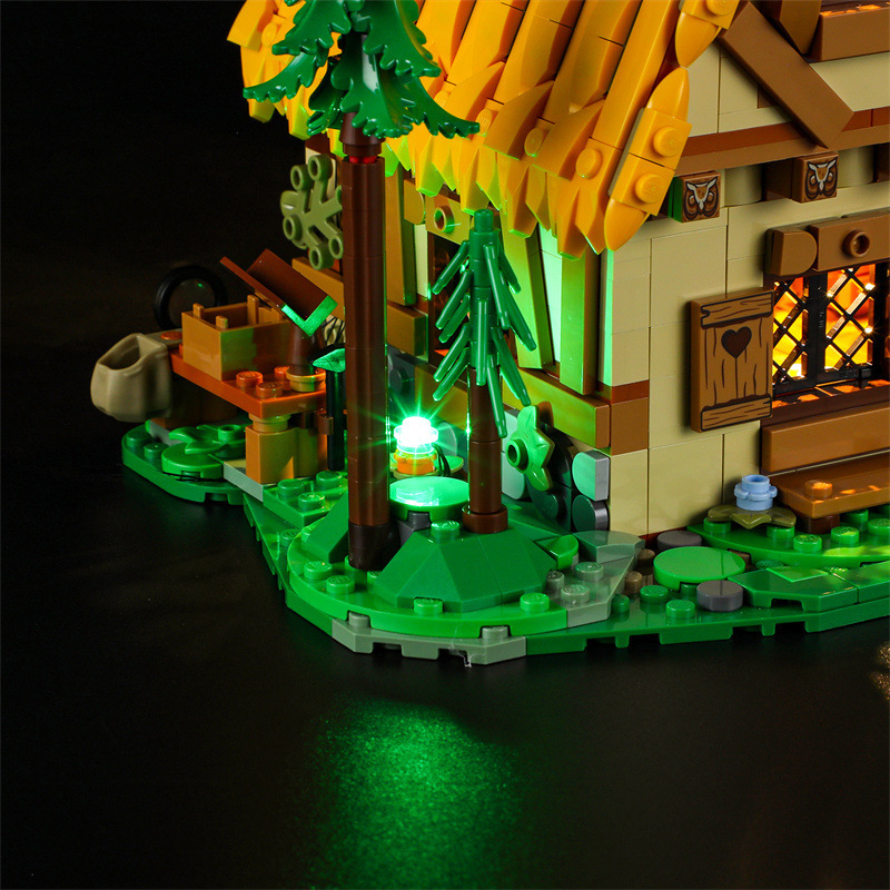 LED Lighting Kit for Snow White and the Seven Dwarfs' Cottage 43242