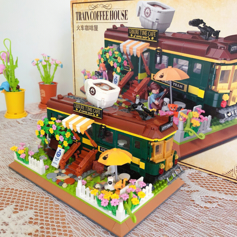 {MINI Bricks}ZHEGAO DZ6002 Creator Expert Train Coffee House Building Blocks 1081pcs Bricks Toys From China Delivery.