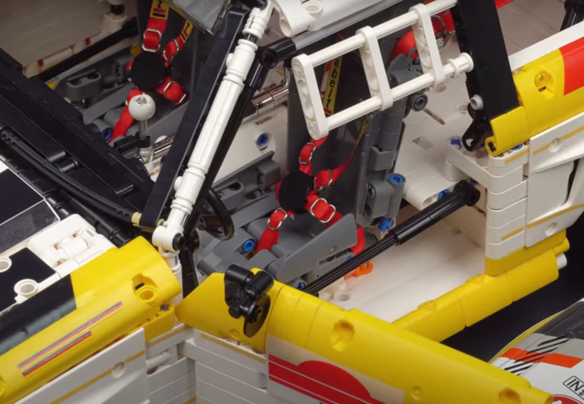 Audi SPORT QUATTRO S1 Sports Seats & Five-Point Harness
