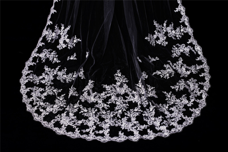 Ivory/White Lace Wedding Veil