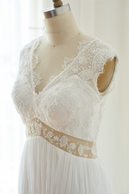 Ivory Lace Wedding Gown Bridal Gown