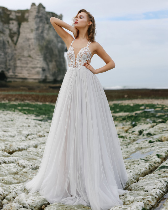 Ivory  Lace Tulle Long Train  Bridal Gown