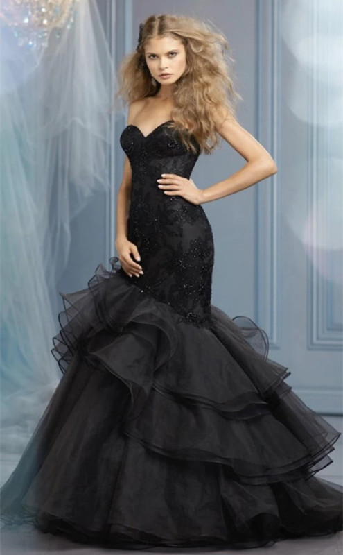 Mermaid Black Lace Tulle Short Train Wedding Dress