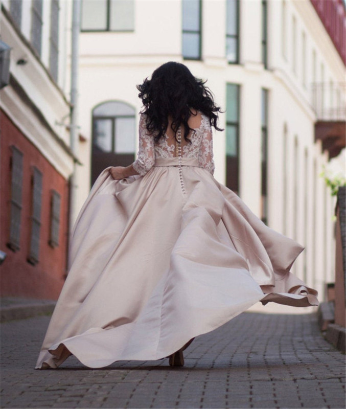 Lace Satin Short Train Wedding Dress Bridal Gown