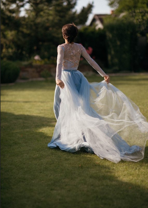 Dark Blue Skirt Beaded 2 Pieces Wedding Dress