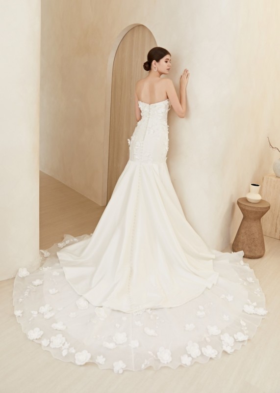 Strapless Ivory Satin Floral Wedding Dress